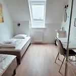 Og Hostel *