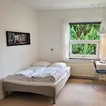Og Hostel *