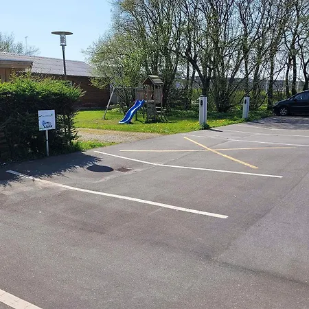 Vandrerhjem Og *