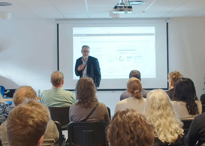 Og אכסניה אורהוס